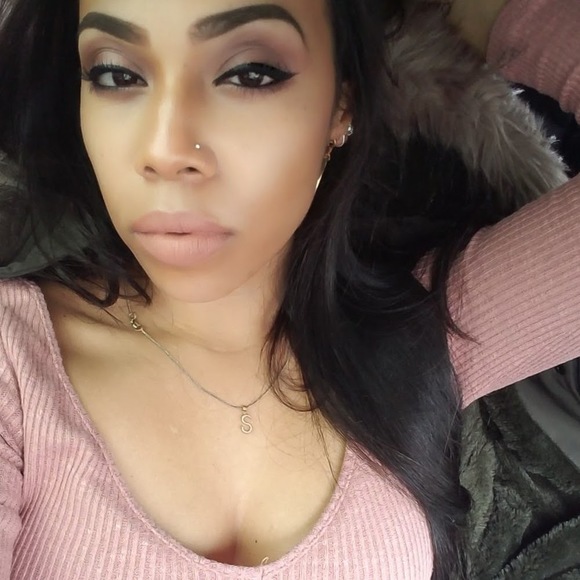 Meet the Posher Other - Meet your Posher, Shakira m.